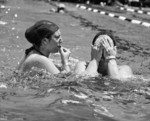 Vacation in the pool-R