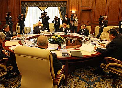 Voronin s-a învârtit și el la Bișkek pe lângă liderii euro-asiatici