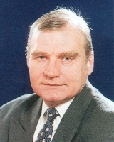Mihai Ungheanu a fost parlamentar PRM din 2000 până în 2008
