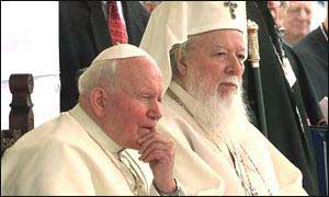 Papa Ioan Paul II si Patriarhul Teoctist