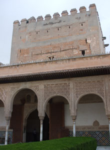 Alhambra este inevitabilă în orice itinerar turistic andaluz